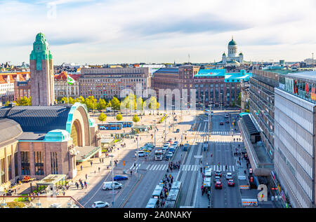 Luftansicht der Innenstadt von Helsinki im Sommer. Stockfoto