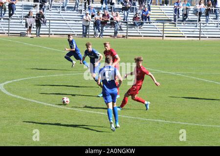 Die U19 des Karlsruher SC unterliegt dem VfB Stuttgart Sterben in der A-juniorenbundesliga Stockfoto