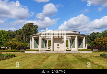 Die Brookwood 1939-1945 Memorial in der Soldatenfriedhöfe bei Brookwood Friedhof, Pirbright, Woking, Surrey, Südosten, England, Grossbritannien Stockfoto