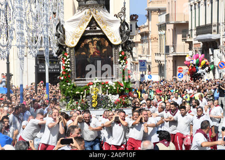 Reggio Calabria 14 Sep 2019 - Discesa Madonna della Consolazione, la Vara Credit: Giuseppe Andidero Stockfoto
