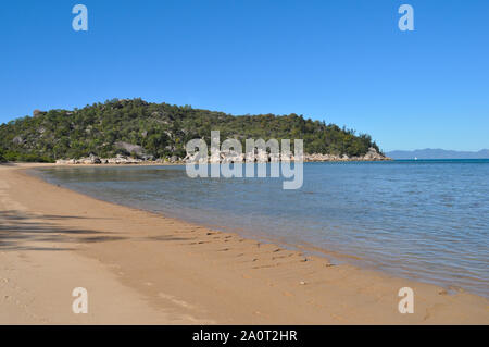 Tropical Beach im Picnic Bay, Magnetic Island, Queensland, Australien Stockfoto