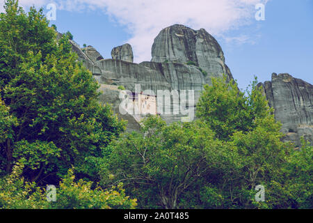 Stadt Meteora, Griechische Republik. Berge und Orte der Anbetung, Kirche und Schreine. 12. 19.09.2019. Reisen Foto. Stockfoto