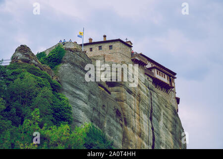 Stadt Meteora, Griechische Republik. Berge und Orte der Anbetung, Kirche und Schreine. 12. 19.09.2019. Reisen Foto. Stockfoto