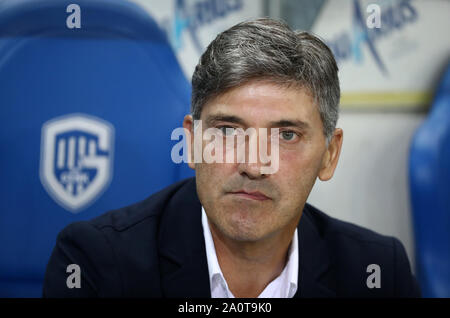 Genk, Belgien. 21 Sep, 2019. Felice Mazzu, Cheftrainer der KRC Genk, während der Jupiler Pro League Spieltag 8 zwischen KRC Genk und KV Oostende am 21. September 2019 in Genk, Belgien. (Foto von Vincent Van Doornick/Isosport) Credit: Pro Schüsse/Alamy leben Nachrichten Stockfoto