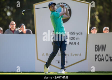 21. September 2019; Wentworth Club, Surrey, England; European Tour Golf, BMW PGA Championship Wentworth, dritte Runde; David Law (SCO) unter seinem T-Stück, das an der dritten Bohrung Stockfoto