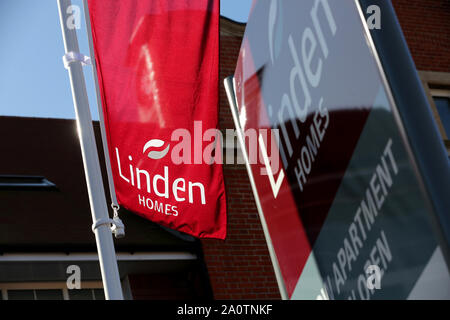 Allgemeine Ansichten eines Linden Häuser Neubau Wohnungen Entwicklung, UK. Stockfoto