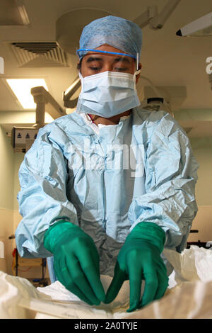 Allgemeine Ansichten von Krankenhauspersonal über ihre Arbeit im Royal Sussex County Hospital in Brighton, East Sussex, UK. Stockfoto