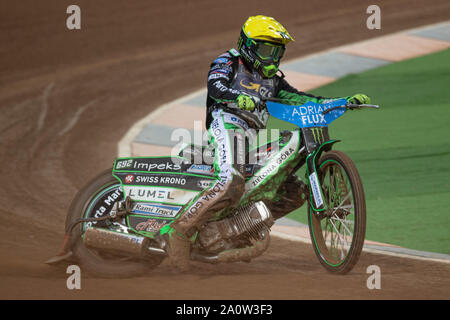 CARDIFF, WALES Patryk Dudek von Polen in Aktion während der ADRIAN FLUX BRITISCHEN FIM SPEEDWAY GRAND PRIX auf dem Fürstentum Stadium, Cardiff am Samstag, den 21. September 2019. (Credit: Ian Charles | MI Nachrichten) Credit: MI Nachrichten & Sport/Alamy leben Nachrichten Stockfoto