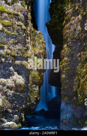 In der Nähe des Seljalandsfoss, Sudurland Gljufurarfoss, South Island, Island Stockfoto