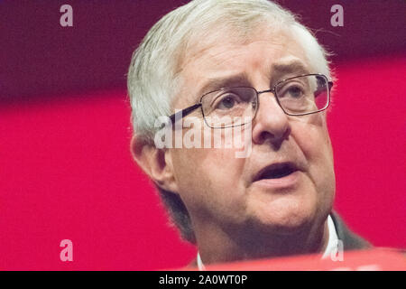 Brighton, UK. 22 Spet 2019. Welsh Labour Party Chef Mark Drakeford sprechen auf der großen Bühne von der Labour Party, jährliche Konferenz 2019 Credit: Alan Beastall/Alamy Leben Nachrichten. Stockfoto