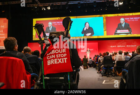 Brighton, UK, 22. September 2019 - eine Arbeit beenden kann Brexit entfernt Tasche an der Konferenz der Labour Party in Brighton Center dieses Jahr gehalten wird. Foto: Simon Dack/Alamy leben Nachrichten Stockfoto