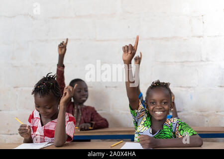 Kopieren Sie Platz in Klasse Schule der Afrikanischen schwarzen Kinder Stockfoto