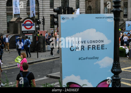 London, Großbritannien. 22. September 2019. Reimagine, ein neues Ereignis feiern weltweit Autofreie Tag schließen Straßen in der Innenstadt von London. Quelle: Matthew Chattle/Alamy leben Nachrichten Stockfoto