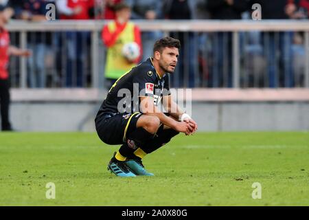 München, Deutschland. 21 Sep, 2019. firo: 21.09.2019, Fußball, 1.Bundesliga, Saison 2019/2020, FC Bayern München - FC Köln, Jonas Hector, FC Cologne, Koeln, Koln, vollständige Abbildung, Enttäuschung, | Verwendung der weltweiten Kredit: dpa/Alamy leben Nachrichten Stockfoto