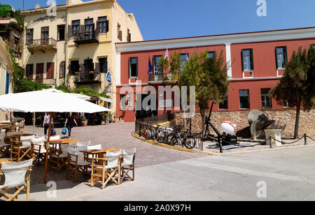 Chania, Kreta, Griechenland. Juni 20119. Das Maritime Museum von Kreta auf der Venezianische Hafen in Chania Westkreta. Stockfoto