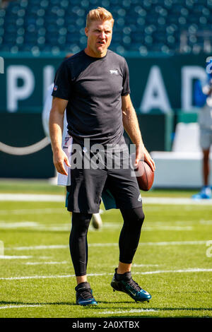 Philadelphia, Pennsylvania, USA. 22 Sep, 2019. Philadelphia Eagles Quarterback Josh McCown (18) schaut auf vor der NFL Spiel zwischen den Detroit Lions und die Philadelphia Eagles am Lincoln Financial Field in Philadelphia, Pennsylvania. Christopher Szagola/CSM/Alamy leben Nachrichten Stockfoto