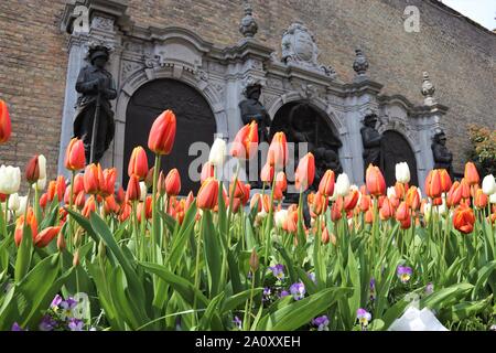 Ypern / Ieper Kriegsopfer Denkmal, Ieper Fury, in der Nähe des Marktplatzes, Flandern Stockfoto