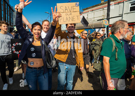 Truro, Cornwall, England. 20/09/2019. Studenten aus ganz Cornwall haben sich in der Global Strike das Profil des Klimawandels zu erhöhen. Stockfoto