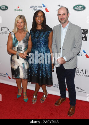 September 21, 2019, Bevrly Hills, Kalifornien, USA: (L-R) BAFTA Los Angeles CEO Chantal Rickards, BAFTA Los Angeles Vorsitzender des Kathryn Busby, und BAFTA-Los Angeles COO Matthew Wiseman besuchen BAFTA Los Angeles + BBC America TV Tea Party 2019. (Bild: © Billy Bennight/ZUMA Draht) Stockfoto