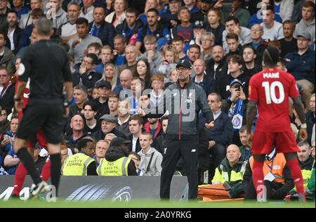 London, Großbritannien. 08 Apr, 2019. Während der Premier League Spiel zwischen Chelsea und West Ham United an der Stamford Bridge am 23. September 2001 in London, England 22 2019. (Foto von Zed Jameson/phcimages.com) Credit: PHC Images/Alamy leben Nachrichten Stockfoto