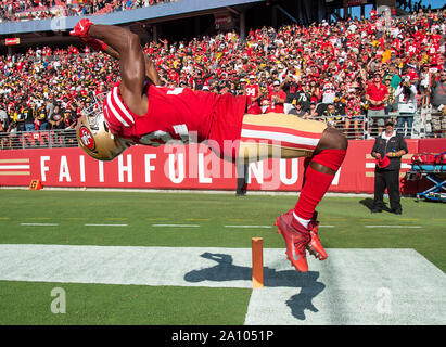 Santa Clara, CA, USA. 22 Sep, 2019. San Francisco 49ers frei Sicherheit K. Reed (32) feiert 24-20 über den Pittsburgh Steelers gewinnen während eines Spiels bei Levi's Stadion am Sonntag, Sept. 22, 2019 in Santa Clara. Credit: Paul Kitagaki jr./ZUMA Draht/Alamy leben Nachrichten Stockfoto