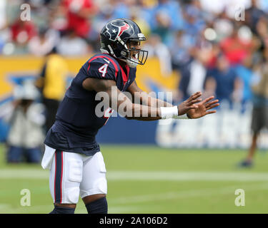 Carson, CA. 22 Sep, 2019. Houston Texans Quarterback Deshaun Watson #4 Während der NFL Houston Texans vs Los Angeles Ladegeräte an der Würde des Menschen Gesundheit Sport Park in Carson, Ca am 2. September 2019 (Foto von Jevone Moore) Credit: Csm/Alamy leben Nachrichten Stockfoto