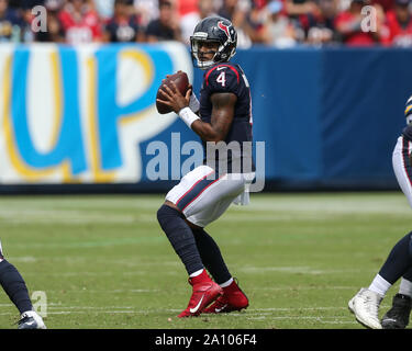 Carson, CA. 22 Sep, 2019. Houston Texans Quarterback Deshaun Watson #4 Während der NFL Houston Texans vs Los Angeles Ladegeräte an der Würde des Menschen Gesundheit Sport Park in Carson, Ca am 2. September 2019 (Foto von Jevone Moore) Credit: Csm/Alamy leben Nachrichten Stockfoto