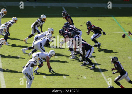 Carson, CA. 22 Sep, 2019. Los Angeles Ladegeräte und Houston Texans während der NFL Houston Texans vs Los Angeles Ladegeräte an der Würde des Menschen Gesundheit Sport Park in Carson, Ca am 2. September 2019 (Foto von Jevone Moore) Credit: Csm/Alamy leben Nachrichten Stockfoto