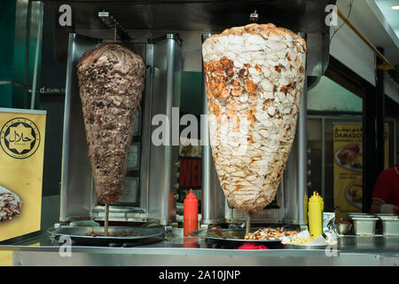 Kuala Lumpur, Malaysia - September 7,2019: Nahaufnahme der Döner Kebab Fleisch Stockfoto