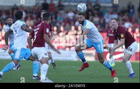 Northampton, Großbritannien. 21. September 2019 in Crawley Ollie Palmer während der Sky Bet Liga eine Übereinstimmung zwischen Northampton Town und Crawley Town an der PTS Akademie Stadion in Northampton. Quelle: Tele Images/Alamy leben Nachrichten Stockfoto