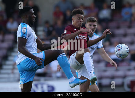 Northampton, Großbritannien. 21. September 2019 in Crawley Nathan Ferguson während der Sky Bet Liga eine Übereinstimmung zwischen Northampton Town und Crawley Town an der PTS Akademie Stadion in Northampton. Quelle: Tele Images/Alamy leben Nachrichten Stockfoto