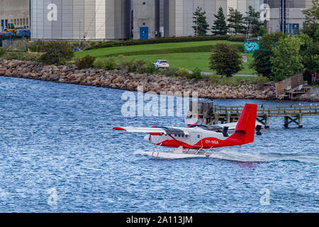 Nordic Wasserflugzeuge, eine Twin Otter mit dem Wasserflugzeug verlässt Nordre Toldbod 29, 1259 Kopenhagen, Dänemark Stockfoto