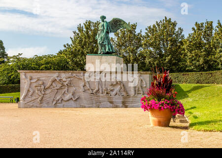 Frieden Statue Engel der Langelinie, das Denkmal zum Gedenken an die zivilen Dänischen Segler, die ihr Leben während des Ersten Weltkrieges verloren. Das Denkmal Stockfoto