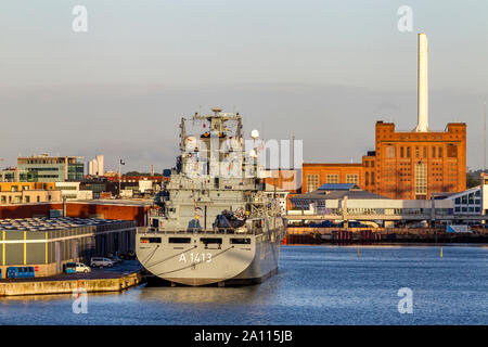 FGS Bonn (A1413), ein Berlin-Klasse Auffüllung Schiff der Deutschen Marine in Kopenhagen, Dänemark, angedockt. Stockfoto