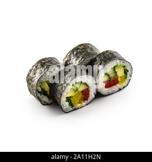 Sushi Maki verschiedene Arten auf weißem Hintergrund Stockfoto