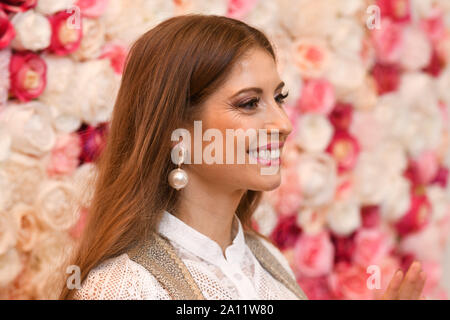 München, Deutschland. 23 Sep, 2019. Cathy Hummels, Beeinflusser, Styling im Hotel Roomers für das Oktoberfest besuchen Sie 'Wiesn-Bummel'. Quelle: Tobias Hase/dpa/Alamy leben Nachrichten Stockfoto