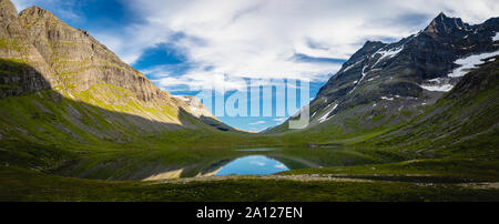 Viromdalen Berg Tal im Herzen des Trollheimen National Park, Sommer, mitten in Norwegen. Stockfoto