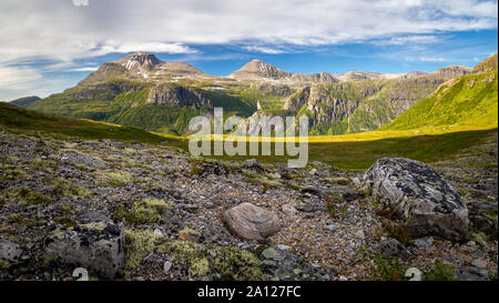 Viromdalen Berg Tal im Herzen des Trollheimen National Park, Sommer, mitten in Norwegen. Stockfoto