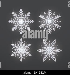 Silber Schneeflocke. Neues Jahr und Weihnachten Dekoration Element. Glänzendes Silber luxus Flake. Vector Illustration auf schwarzem Hintergrund Stock Vektor