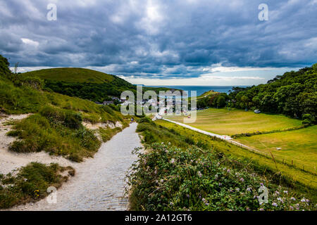 Cliff Pfad von Durdle Door, Lulworth Abdeckung in Dorset, England Stockfoto