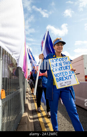 Brighton, UK. 23 Sep, 2019. Stop Brexit mitkämpfer an Tag 3 der Konferenz der Labour Party. Credit: Alan Fraser/Alamy leben Nachrichten Stockfoto