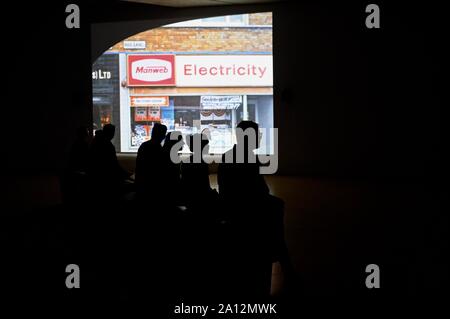 Mark Leckey. Sieger der Turner Prize 2008, O'magische Kraft der Trostlosigkeit, Einzelausstellung, Tate Britain Millbank, London. Großbritannien Stockfoto