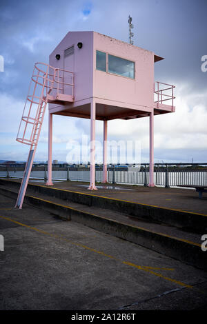 Gebäude der Yacht Master, Cardiff Bay, Großbritannien Stockfoto