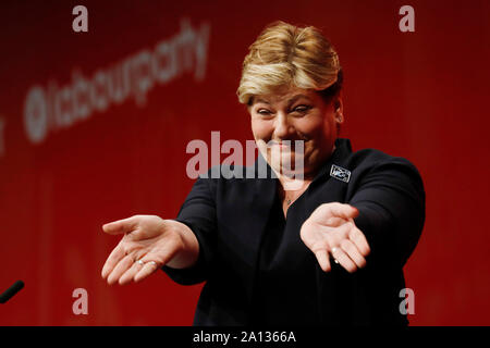 Brighton, UK. 23 Sep, 2019. Emily Thornberry, Schatten Außenminister, Gesten während der jährlichen Konferenz der Labour Party 2019 in Brighton, UK. Montag, September 22, 2019. Foto Credit: Lukas MacGregor/Alamy leben Nachrichten Stockfoto