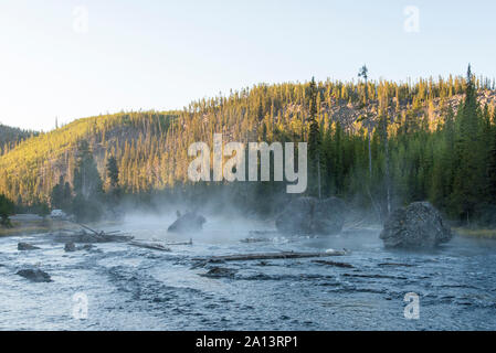 Yellowstone River in den frühen Morgenstunden Stockfoto