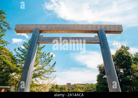 Torii Tor auf der Ise Grand Schrein Naiku in Mie, Japan Stockfoto