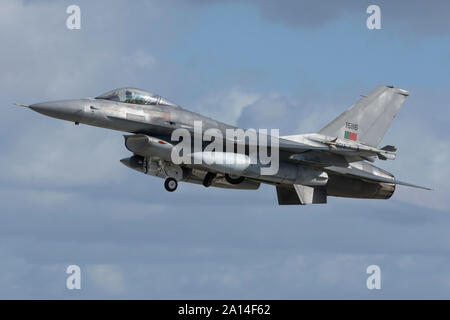 Eine Portugiesische Luftwaffe F-16 MLU. Stockfoto