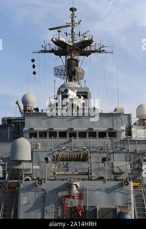 Eine Demonstration der Laser Waffensystem an Bord der USS Ponce. Stockfoto