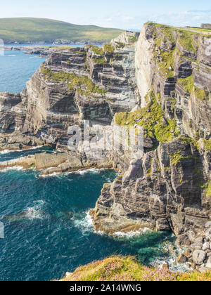 Die spektakuläre Kerry Felsen sind auf die Skellig Küste in der Grafschaft Kerry in Irland. Stockfoto