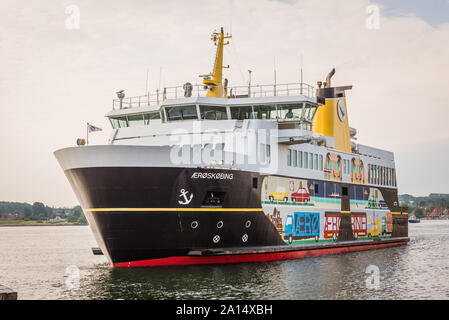 Die bunten Fähre von Aero am Hafen von Svendborg, Dänemark, 13. Juli 2019, Stockfoto